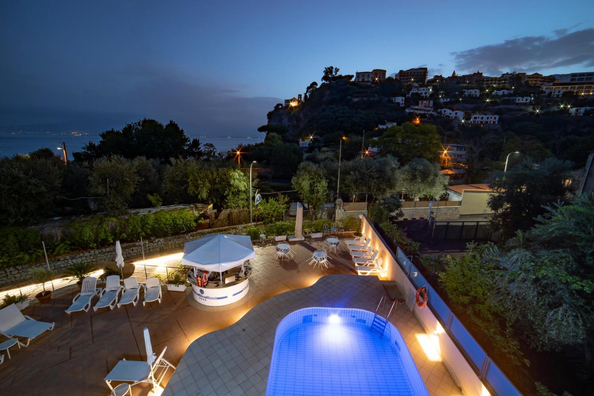 Eden Bleu Hotel Vico Equense Bagian luar foto