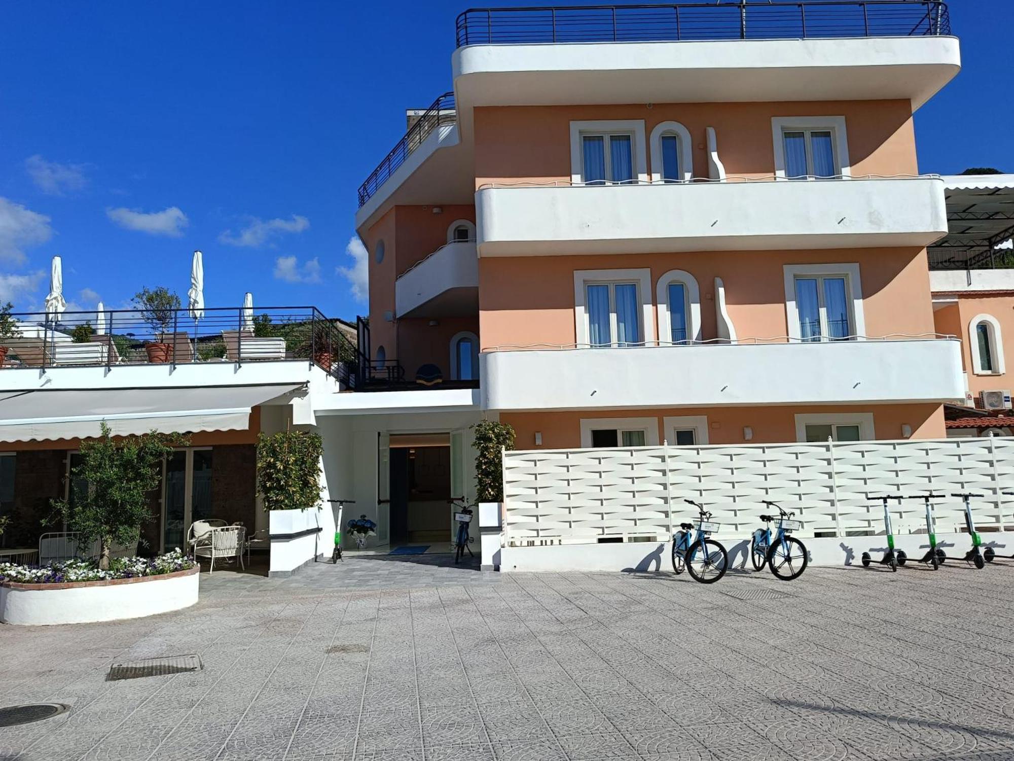 Eden Bleu Hotel Vico Equense Bagian luar foto
