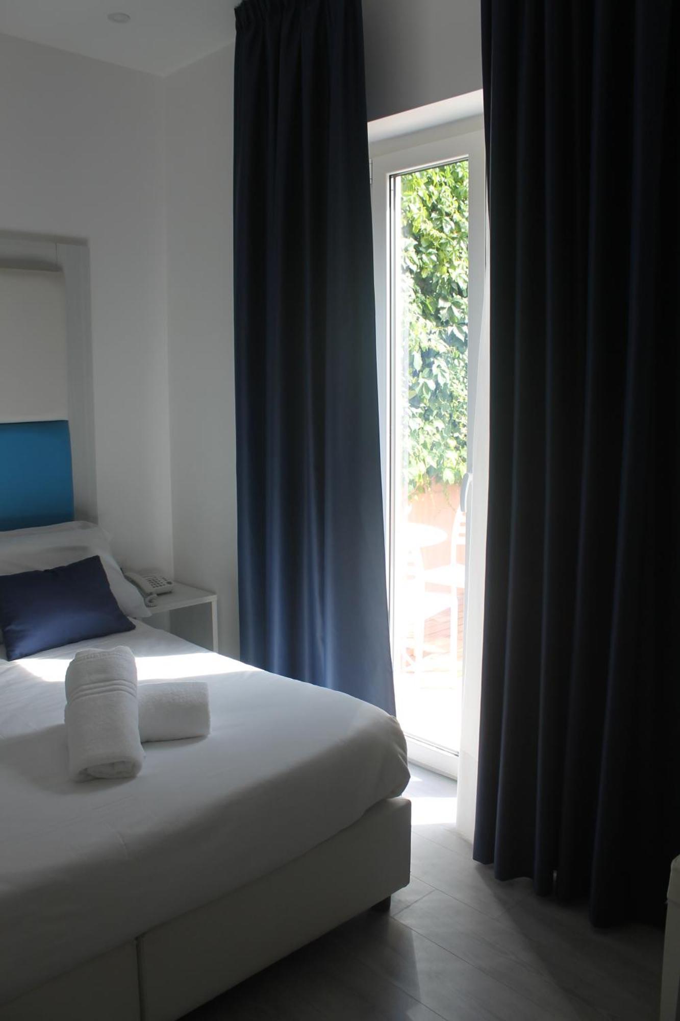 Eden Bleu Hotel Vico Equense Bagian luar foto