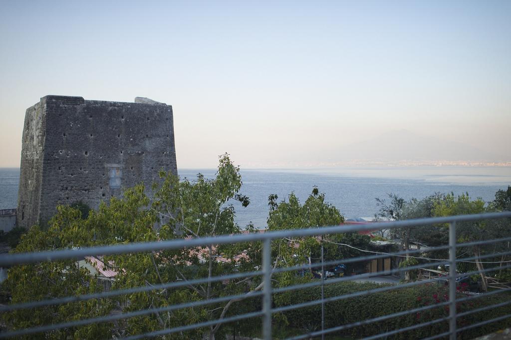 Eden Bleu Hotel Vico Equense Bagian luar foto