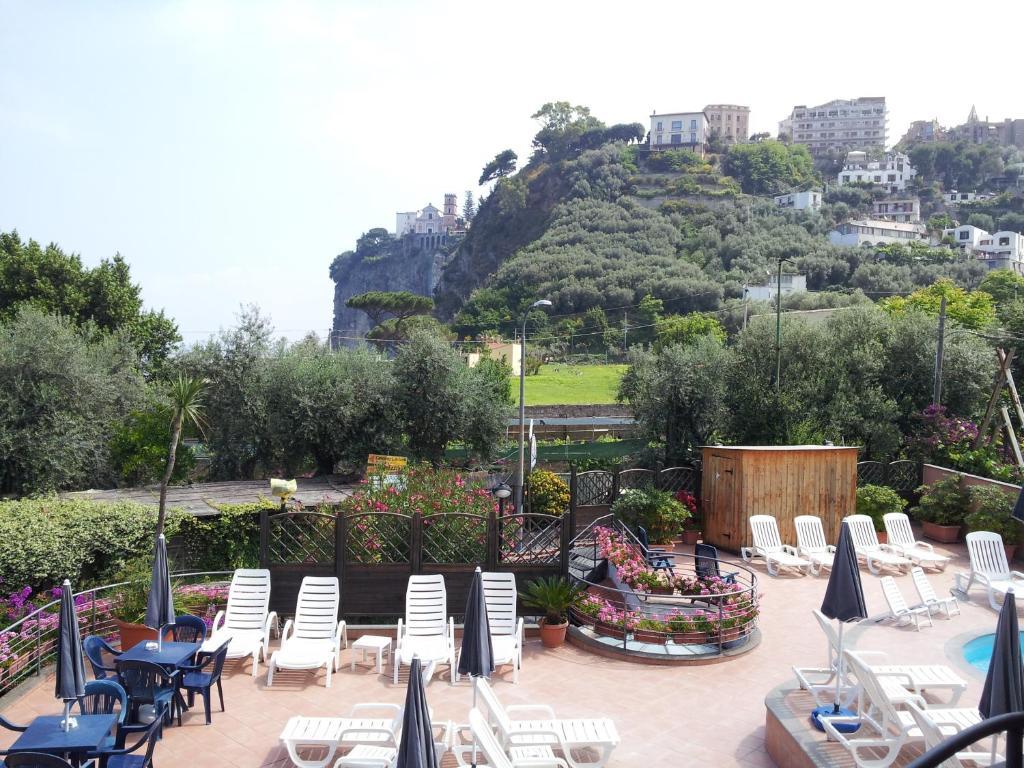 Eden Bleu Hotel Vico Equense Bagian luar foto