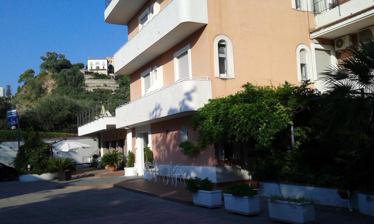 Eden Bleu Hotel Vico Equense Bagian luar foto